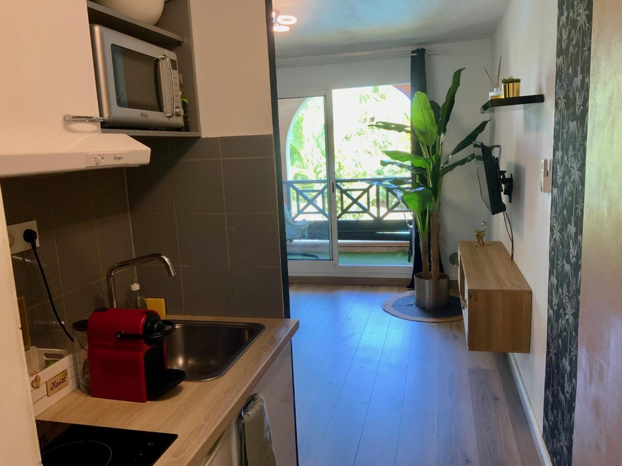 Le Sable Blanc - Studio - Piscine Saint-Gilles-les Bains Ngoại thất bức ảnh
